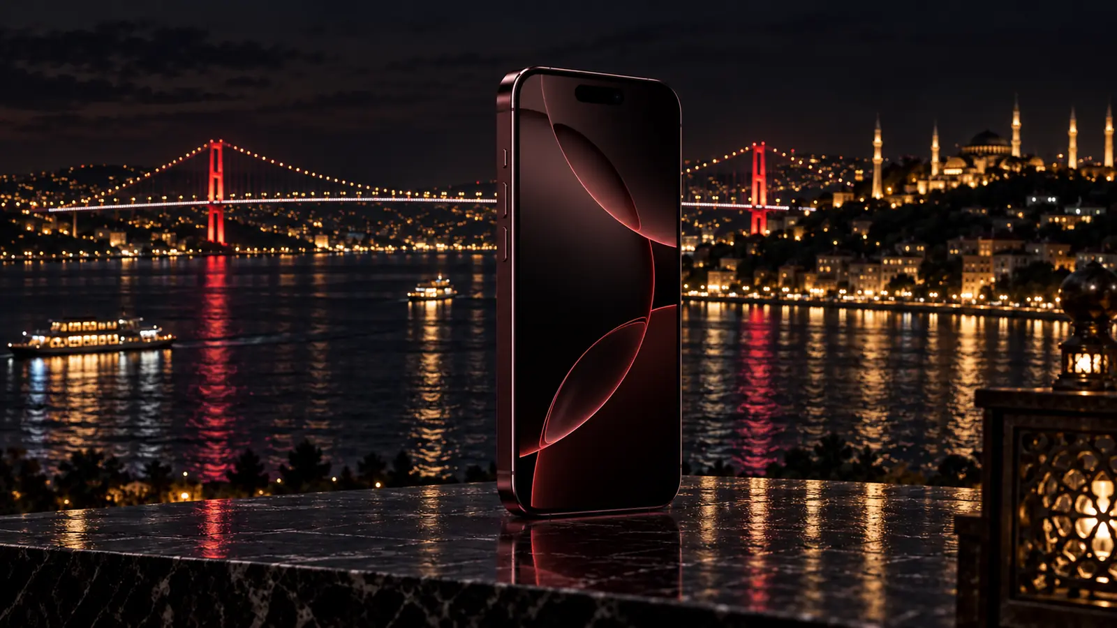 İstanbul Boğazı ve köprü manzarası önünde iPhone 18 Pro Max